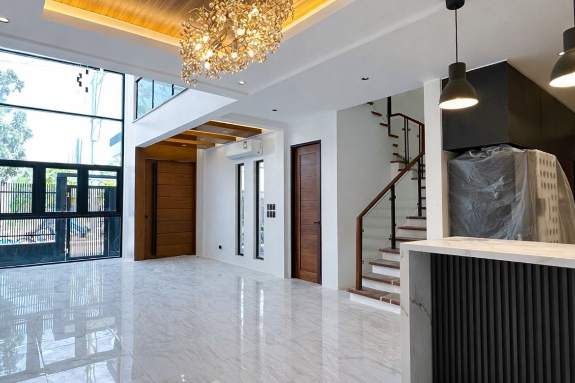 6 Bedroom House for Sale in San Miguel, Pasig, Metro Manila – photo 5