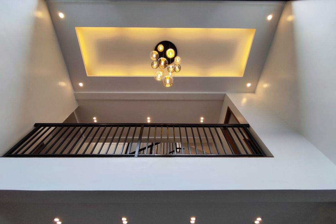 6 Bedroom House for Sale in San Miguel, Pasig, Metro Manila – photo 6