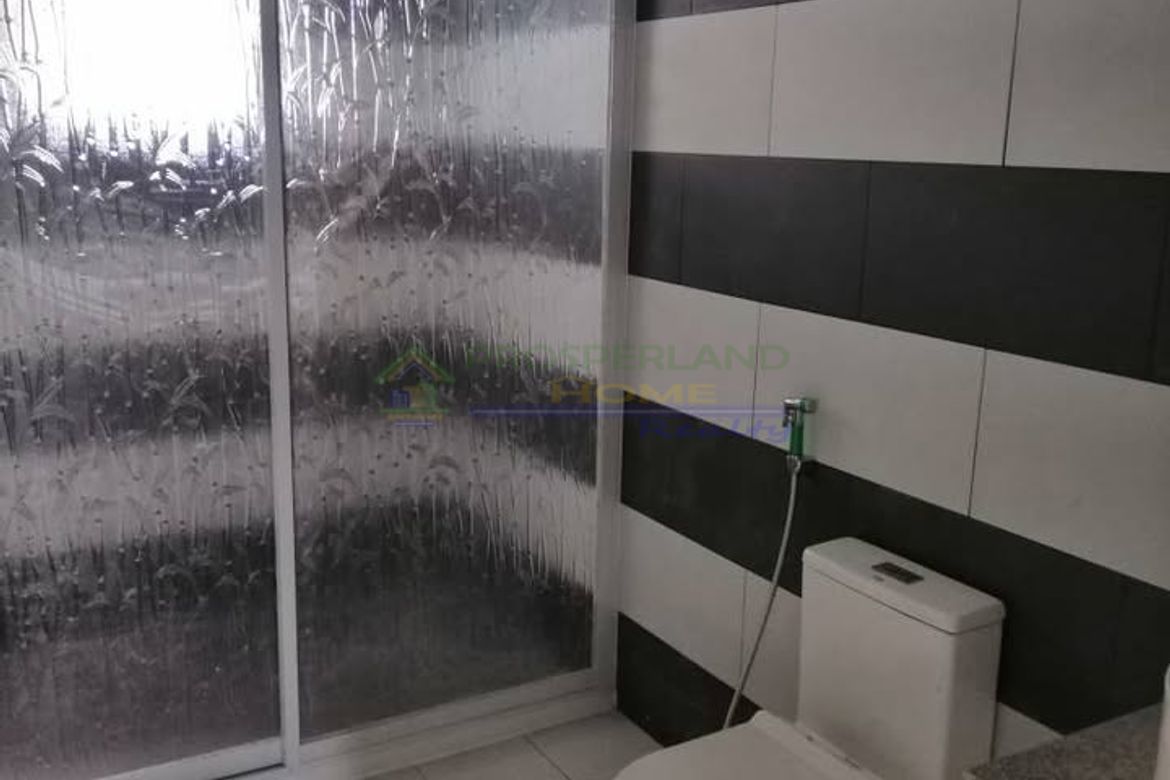 6 Bedroom House for Sale in Santa Rosa, Laguna – photo 2