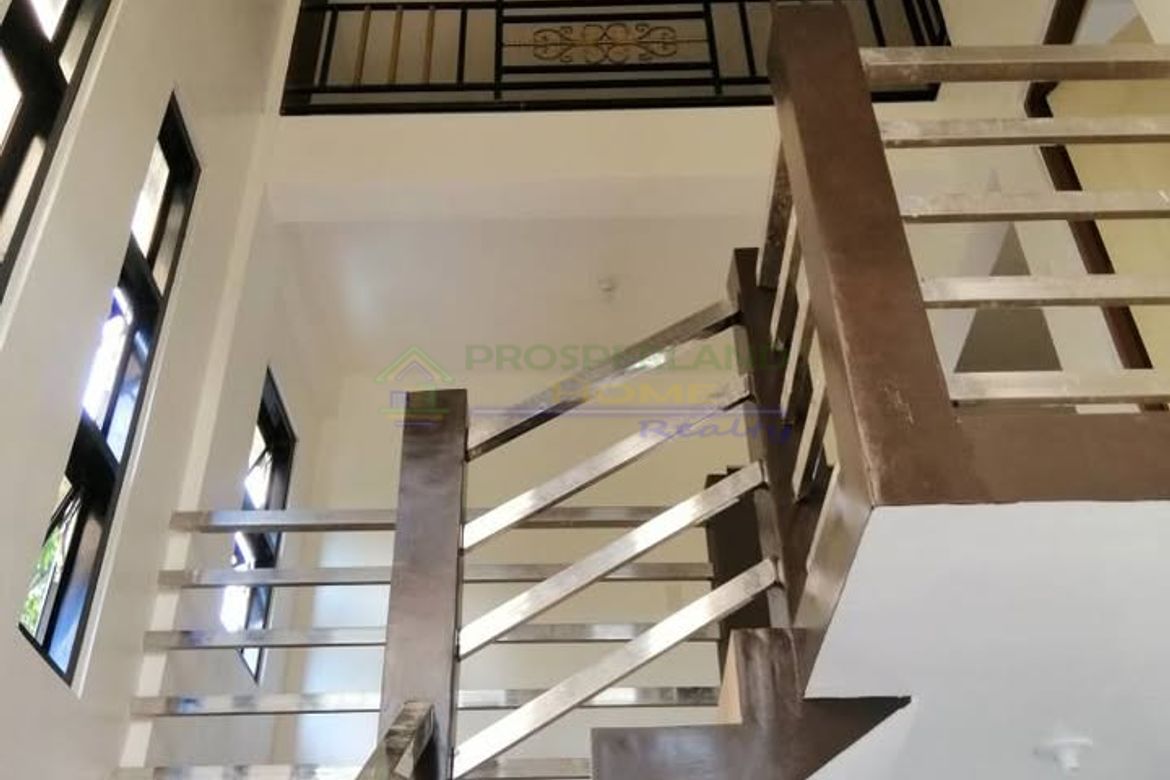6 Bedroom House for Sale in Santa Rosa, Laguna – photo 4