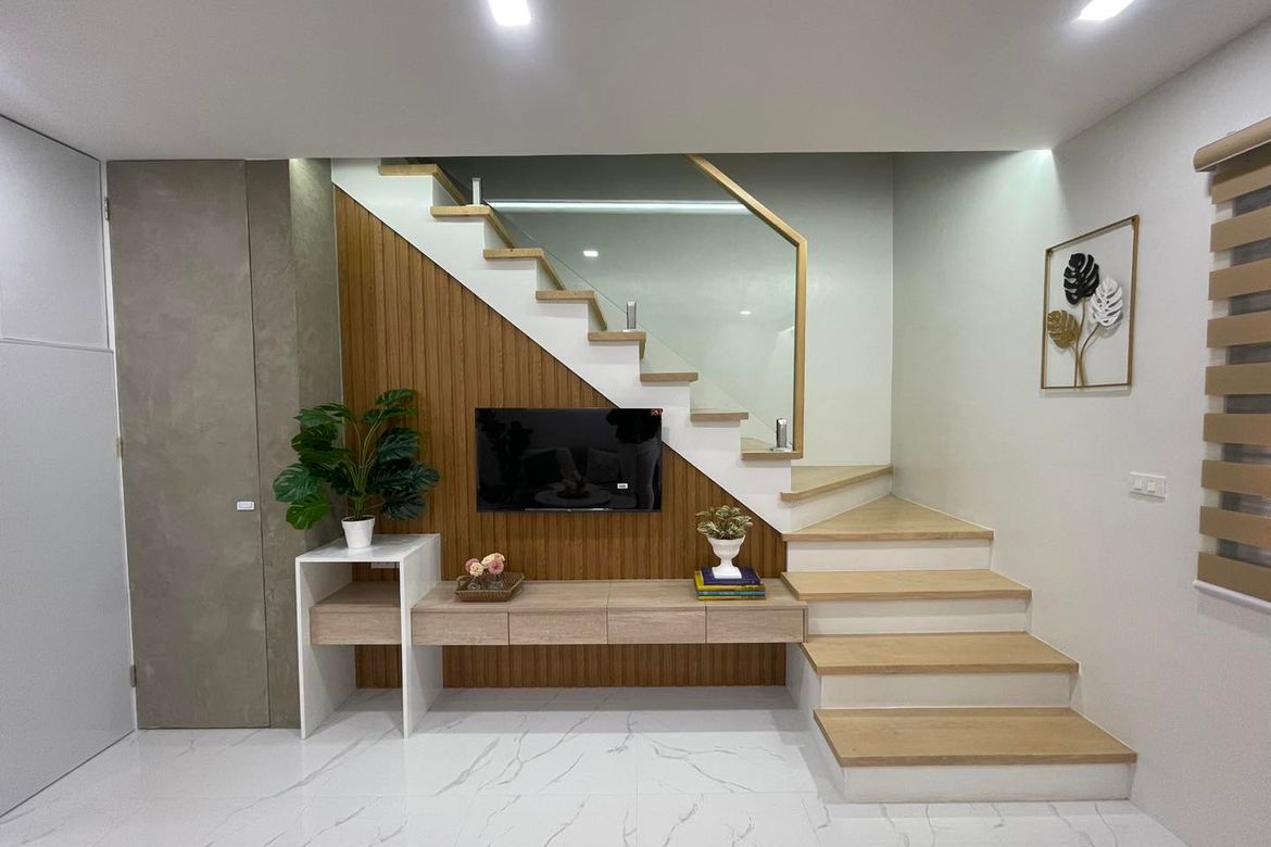 6 Bedroom House for Sale in Santo Rosario, San Fernando, Pampanga – photo 4