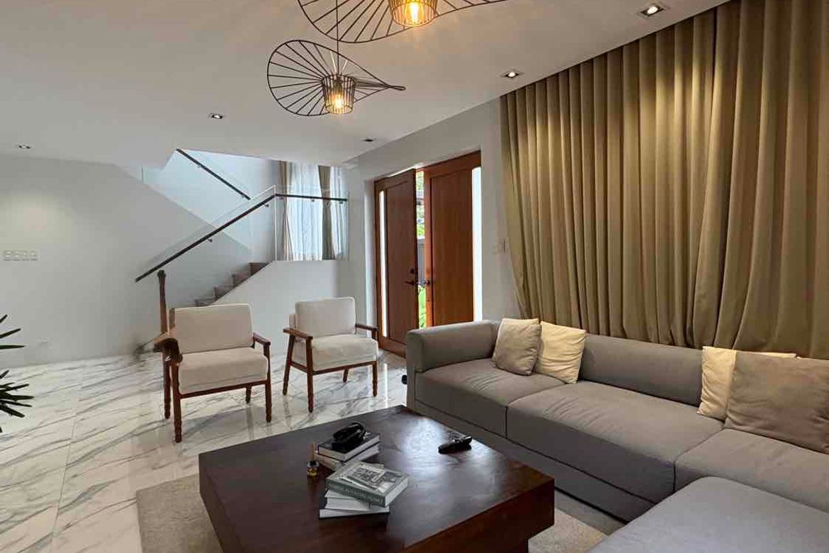 6 Bedroom House for Sale in Santo Rosario, San Fernando, Pampanga – photo 2