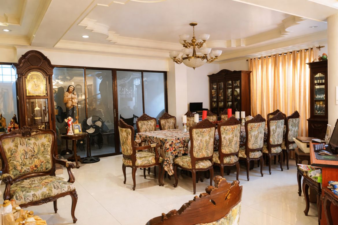 6 Bedroom House for Sale in Silang Junction North, Tagaytay, Cavite