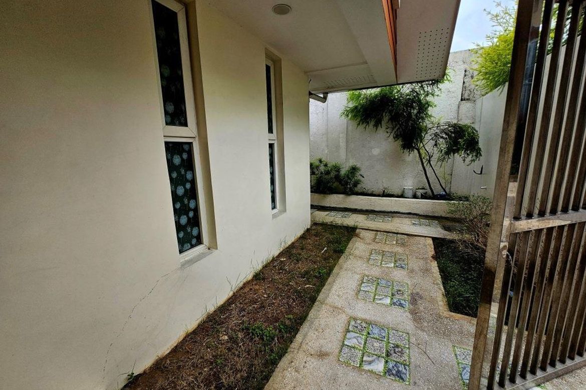 6 Bedroom House for Sale in Talon Dos, Las Piñas, Metro Manila – photo 3