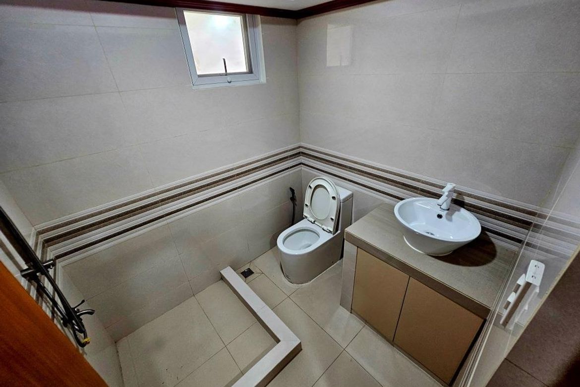 6 Bedroom House for Sale in Talon Dos, Las Piñas, Metro Manila – photo 8