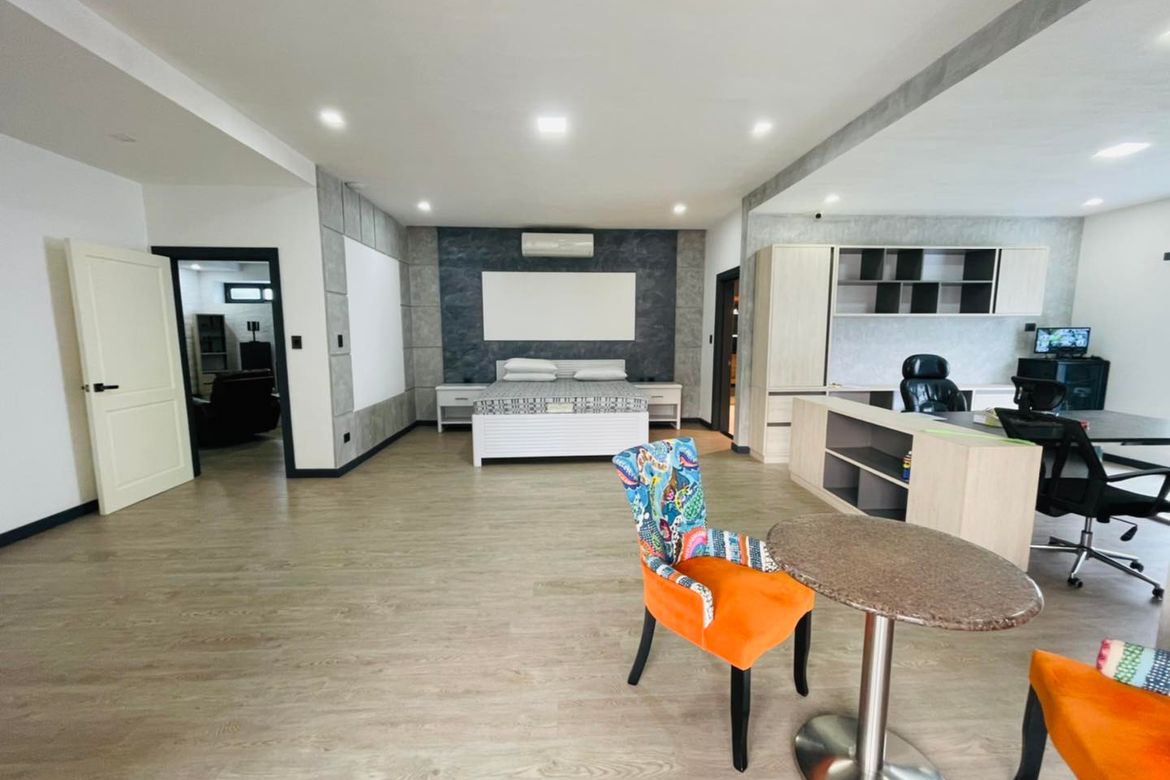 6 Bedroom House for Sale in Telabastagan, San Fernando, Pampanga – photo 6