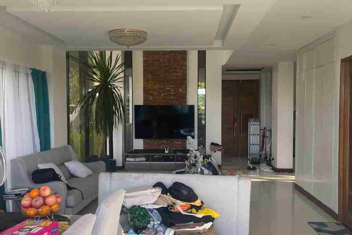 6 Bedroom House for Sale in Tungkong Mangga, San Jose del Monte, Bulacan – photo 2
