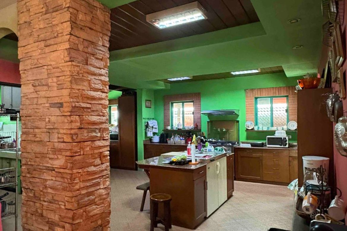 6 Bedroom House for Sale in Ugong, Pasig, Metro Manila – photo 4