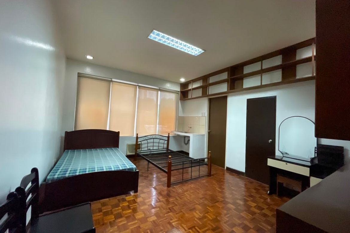6 Bedroom House for Sale in Urdaneta Village, Bel-Air, Makati City – photo 11