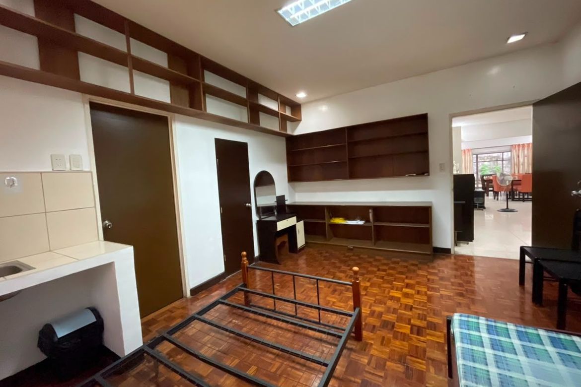 6 Bedroom House for Sale in Urdaneta Village, Bel-Air, Makati City – photo 15
