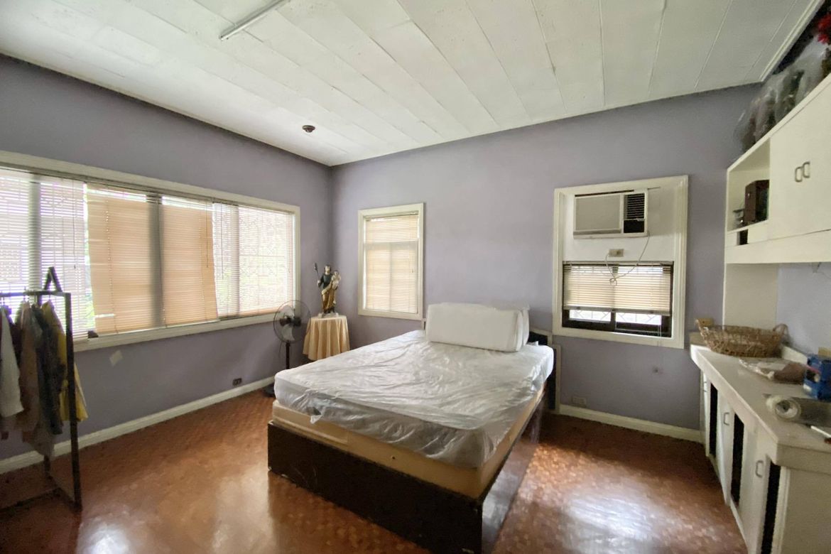 6 Bedroom House for Sale in Wack-Wack Greenhills, Mandaluyong, Metro Manila near MRT-3 Ortigas