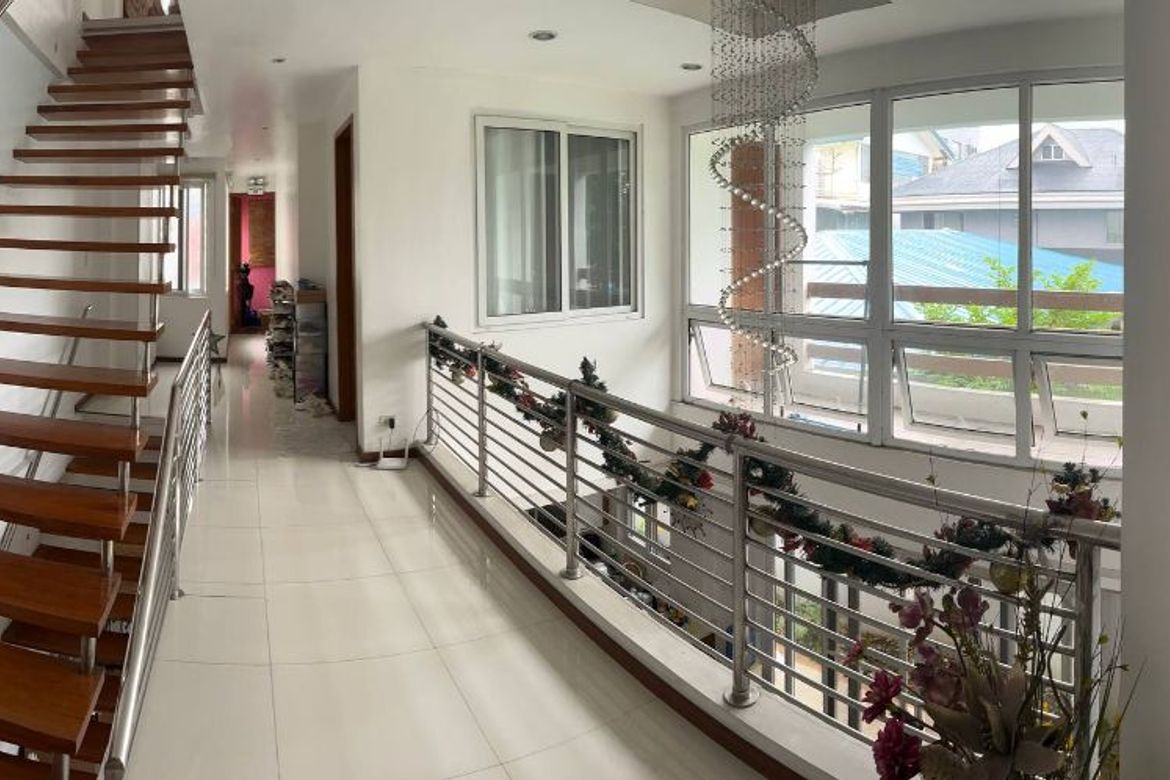 6 Bedroom House for Sale in Western Bicutan, Taguig, Metro Manila – photo 5