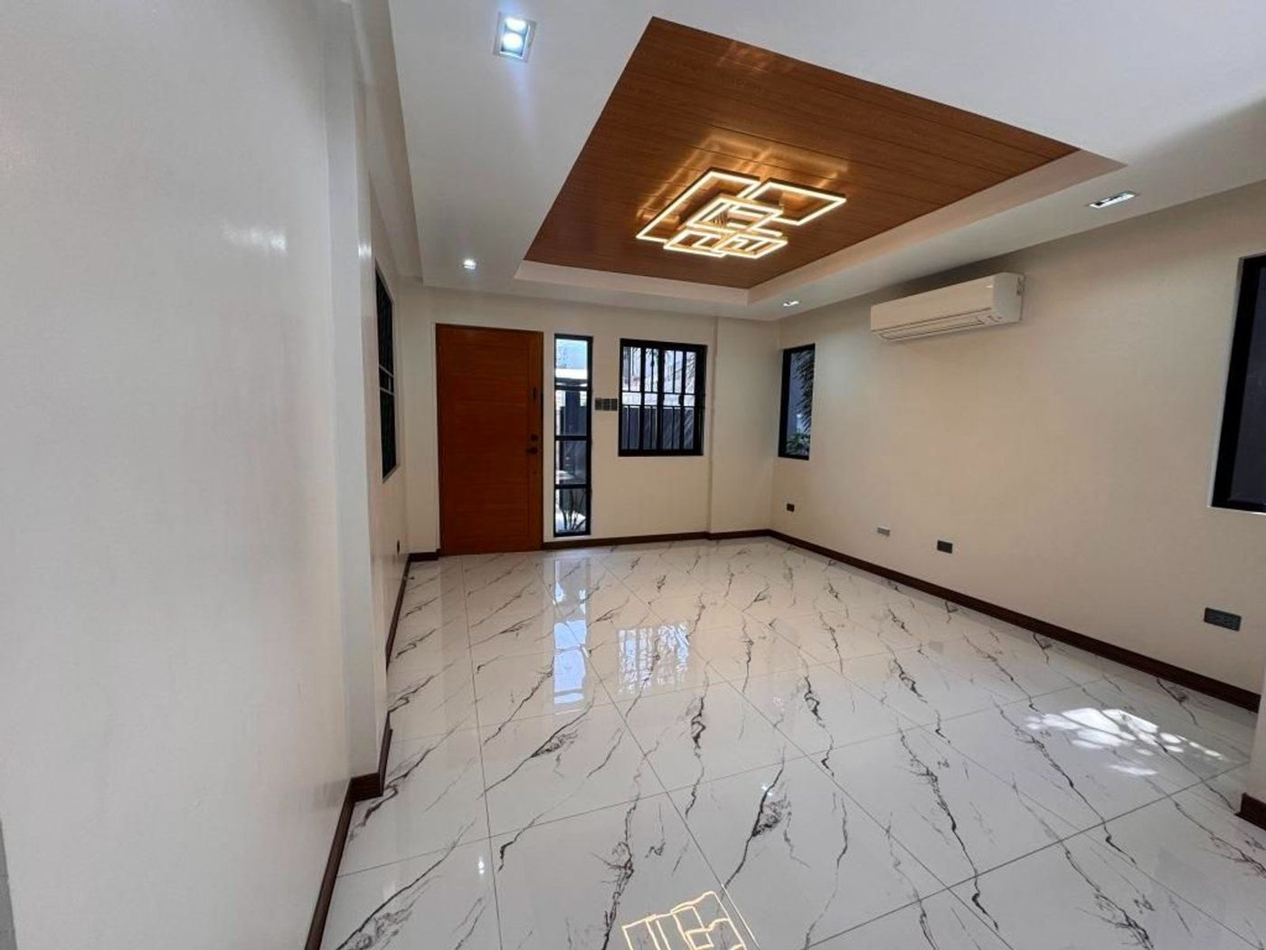 Brand-New 6-Bedroom House with Pool for Sale in Vista Verde, Bayanan, Bacoor, Cavite – photo 6