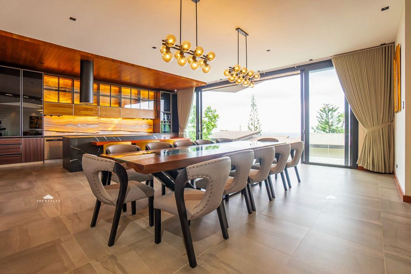 6-Bedroom Luxury Modern Tropical Home with Pool for Sale in Timberland Heights, San Mateo, Rizal – photo 12