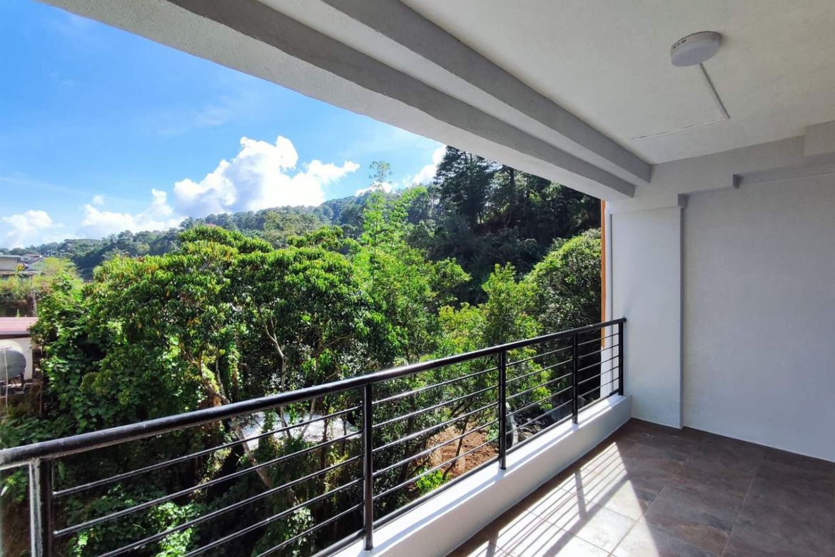 6 Bedroom Townhouse for Sale in Bakakeng North, Baguio, Benguet – photo 7