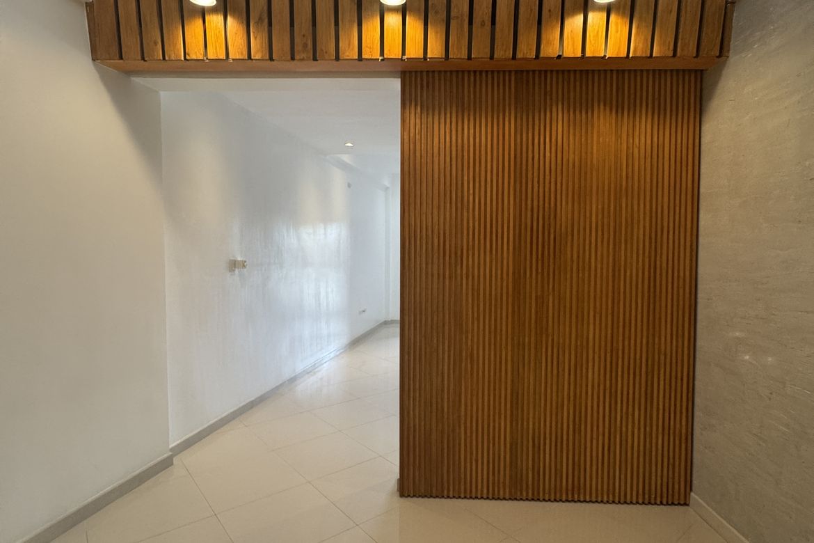 6 Bedroom Townhouse for Sale in Don Bosco, Parañaque, Metro Manila – photo 4