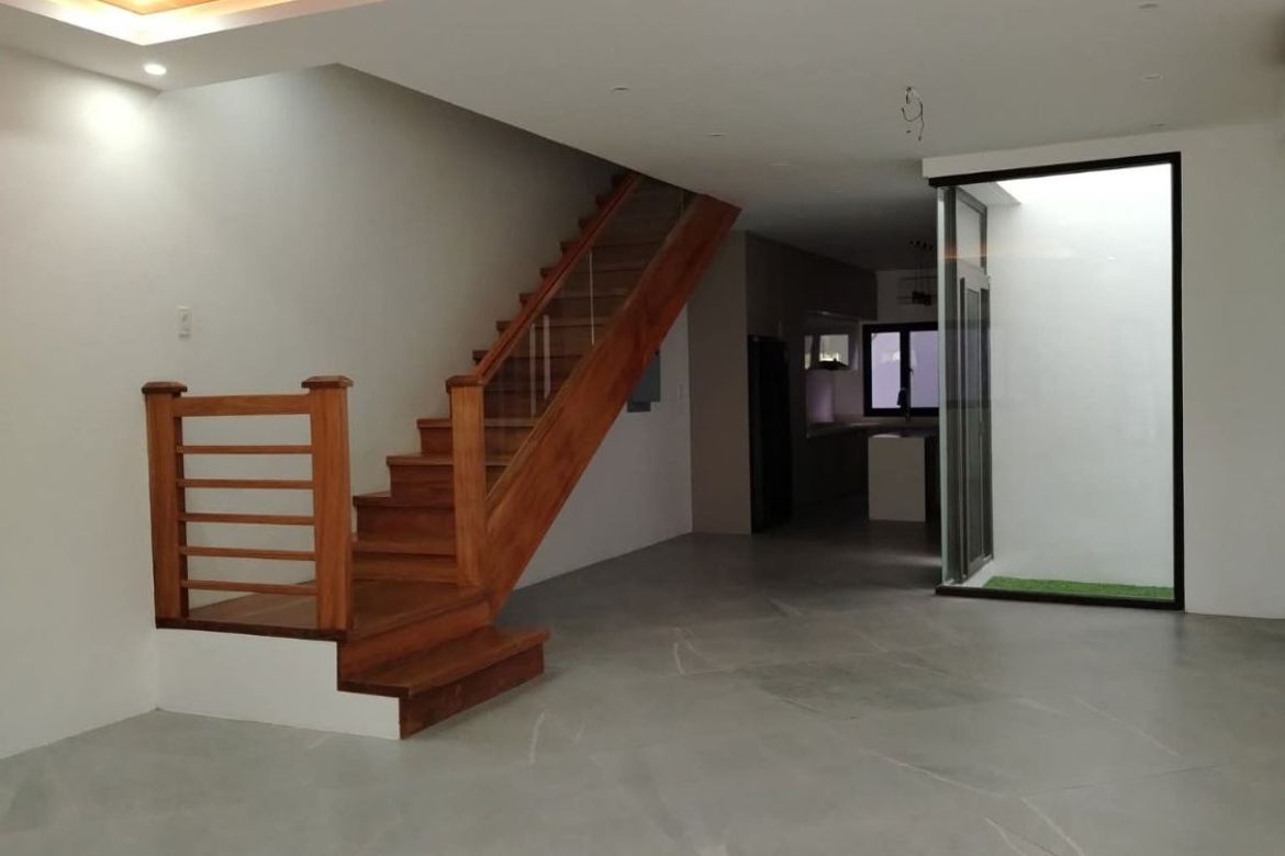 6 Bedroom Townhouse for Sale in Fortune, Marikina, Metro Manila – photo 2