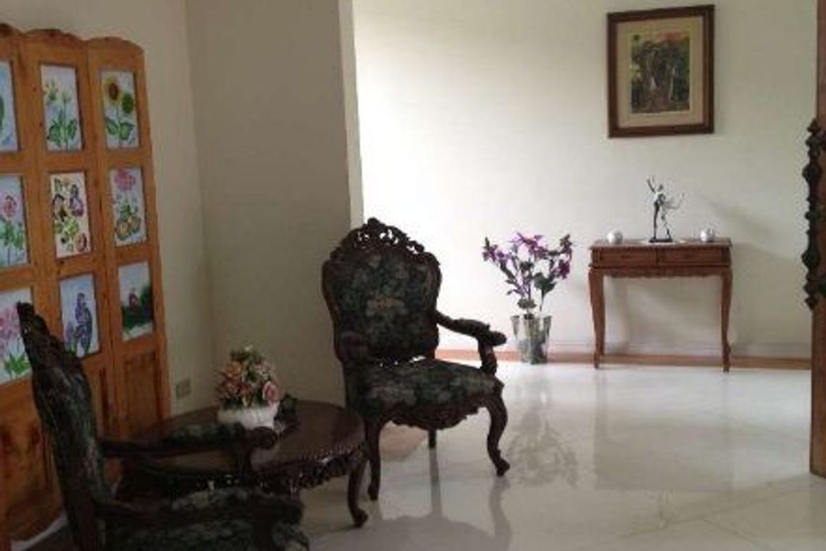 6 Bedroom Villa for Sale in Dasmariñas Village, Dasmariñas North, Makati, Metro Manila near MRT-3 Magallanes – photo 2