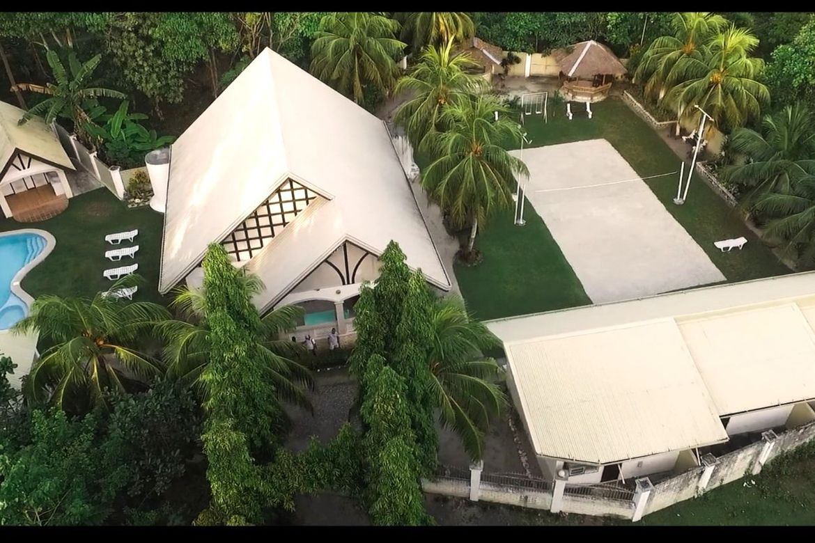 6 Bedroom Villa for Sale in Poblacion, Panglao, Bohol