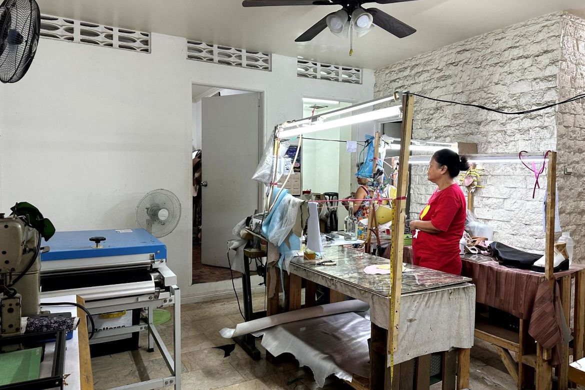 6 Bedroom Warehouse / Factory for Sale in Concepcion Uno, Marikina, Metro Manila – photo 3