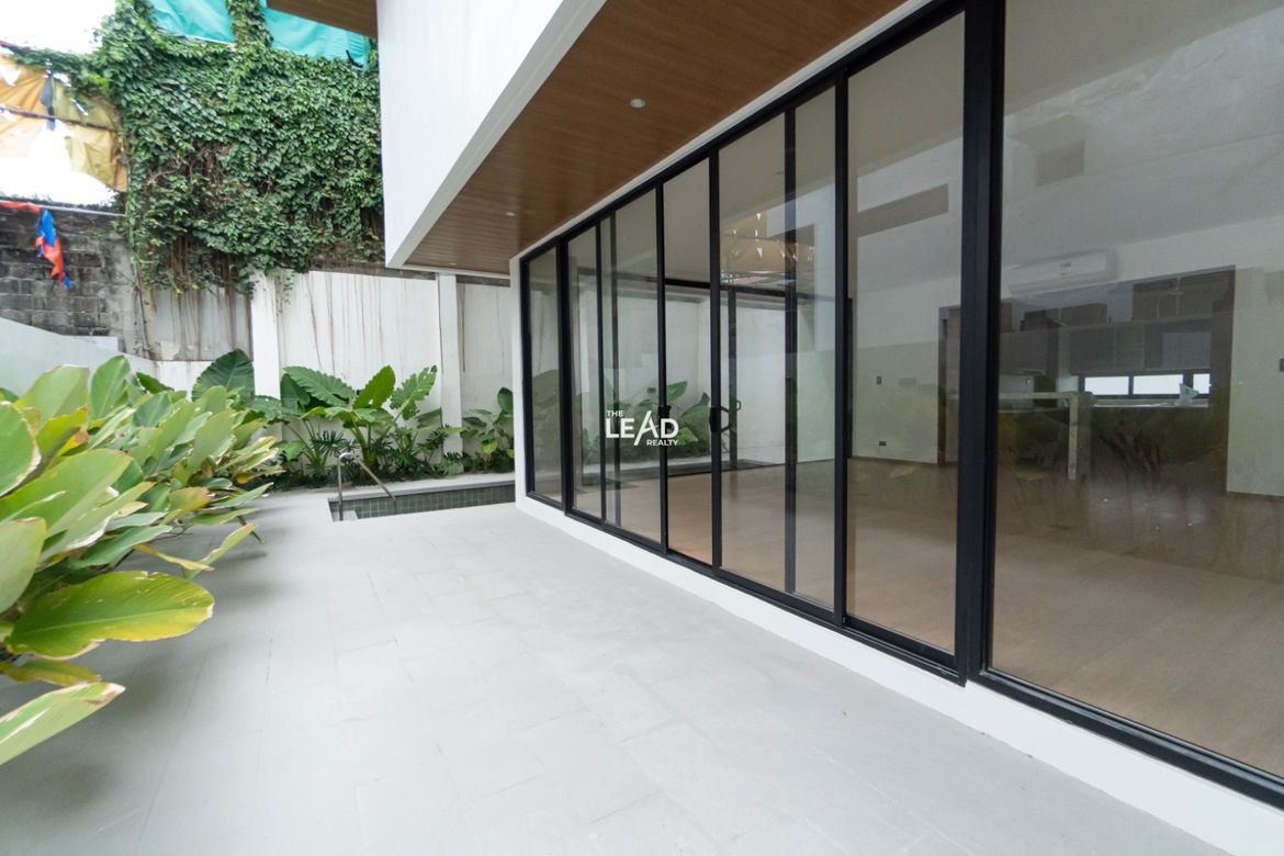 7 Bedroom Condo for Sale in New Alabang Village, Muntinlupa, Metro Manila – photo 3