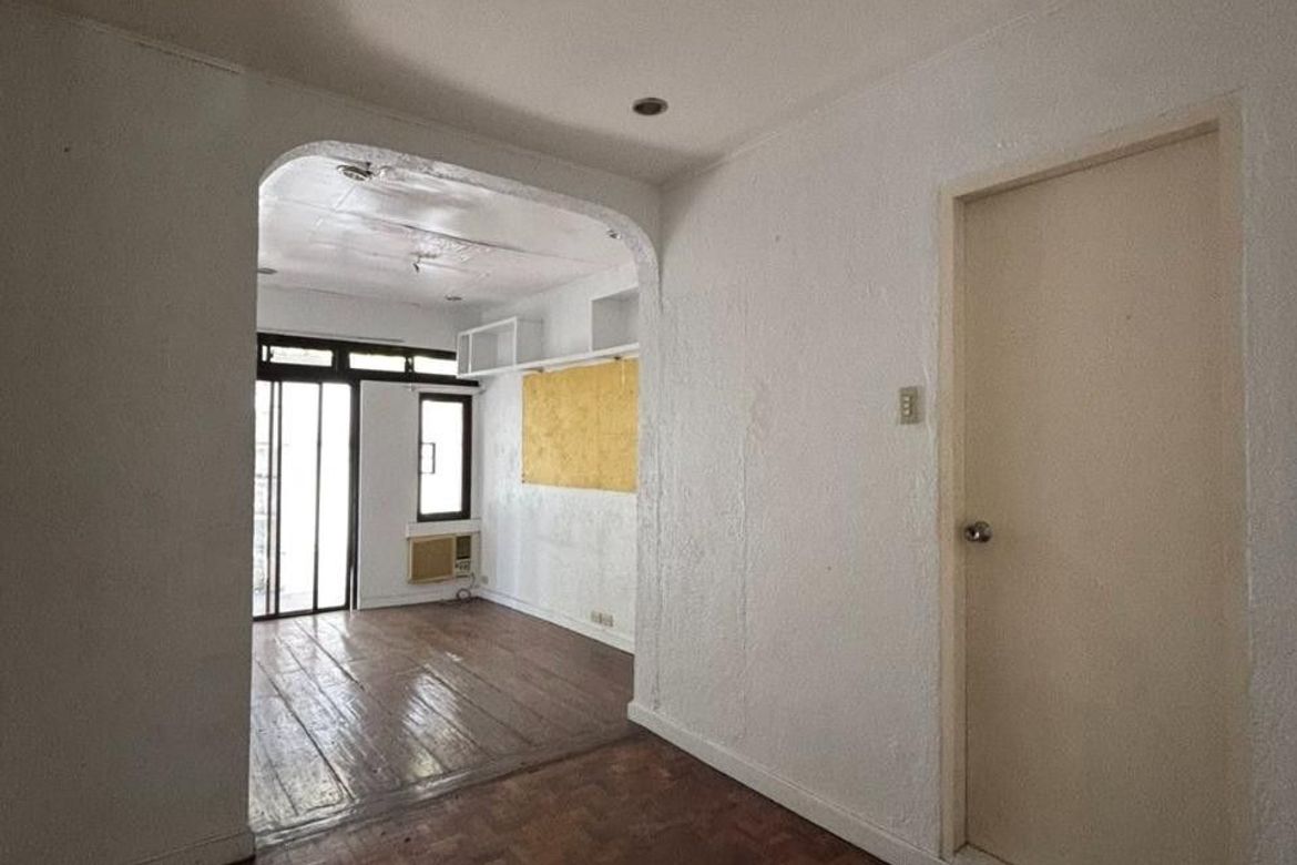 7 Bedroom House for Rent in Cupang, Muntinlupa, Metro Manila photo 7