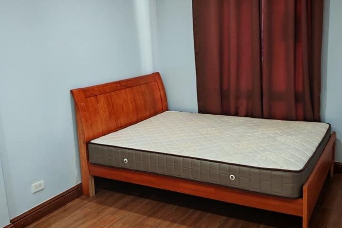 7 Bedroom House for Rent in Moonwalk, Parañaque, Metro Manila photo 8