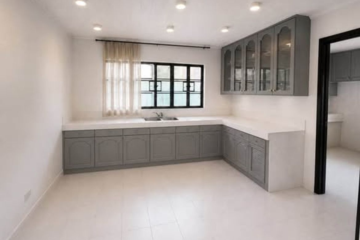 7 Bedroom House for Rent in San Nicolas, Pasig, Metro Manila photo 7