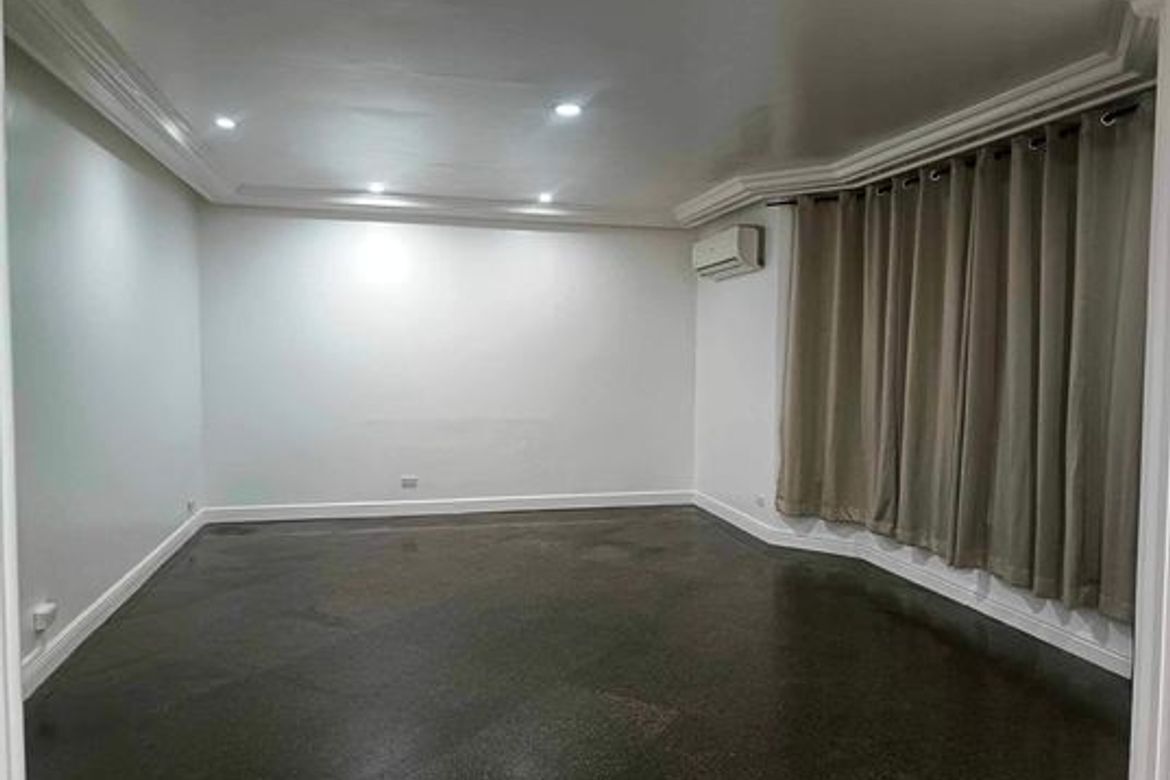 7 Bedroom House for Rent in Santa Ana, Manila, Metro Manila photo 6