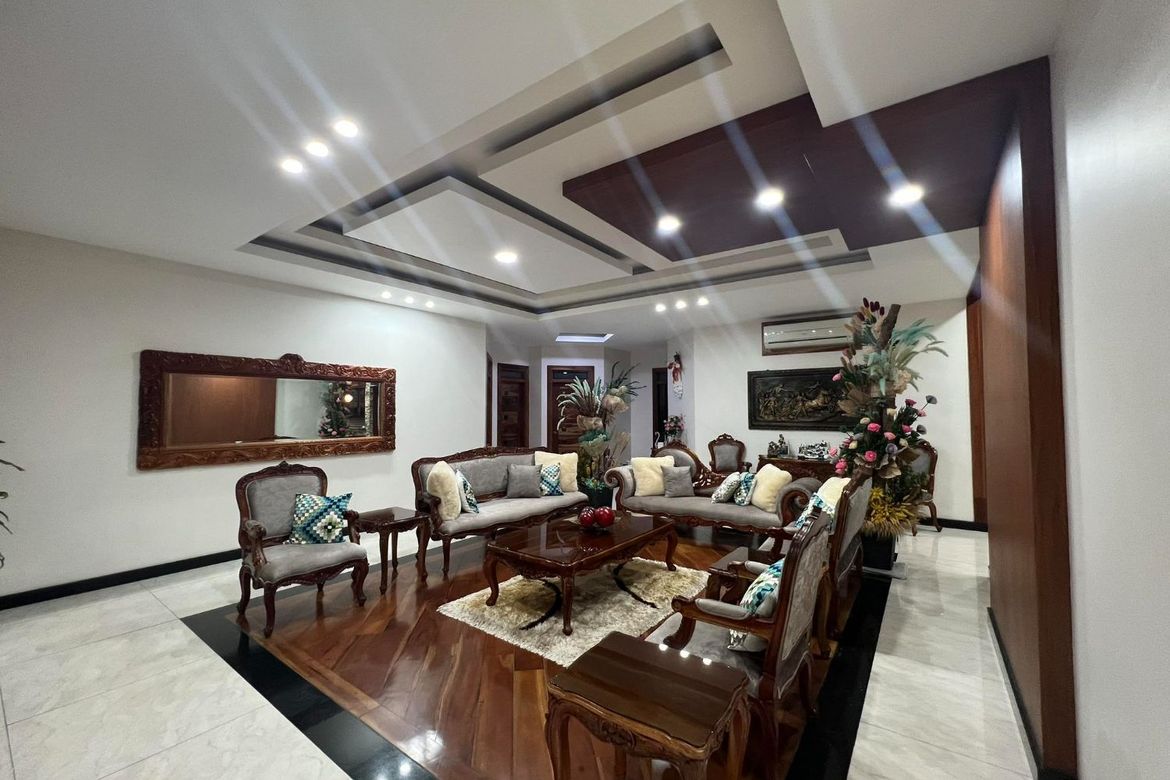 7 Bedroom House for Sale in Angeles, Pampanga – photo 5