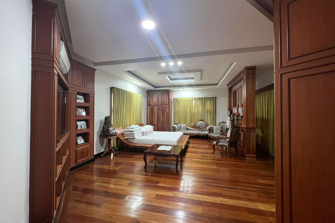 7 Bedroom House for Sale in Angeles, Pampanga – photo 8