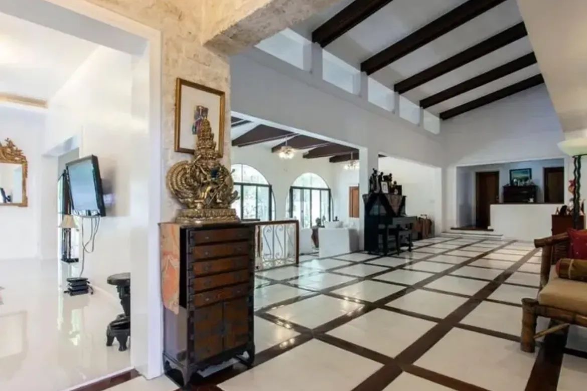 7 Bedroom House for Sale in Ayala Alabang Village, New Alabang Village, Muntinlupa, Metro Manila – photo 8