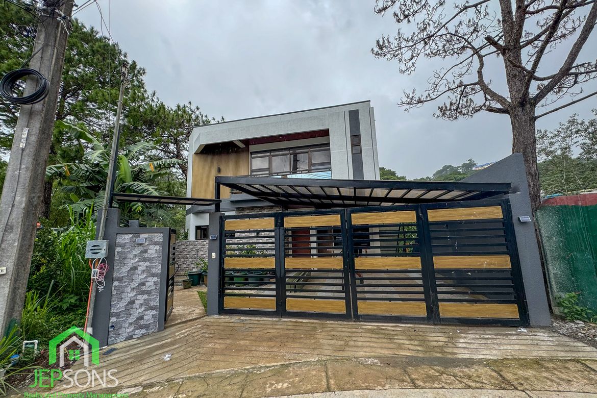 7 Bedroom House for Sale in Bakakeng North, Baguio, Benguet