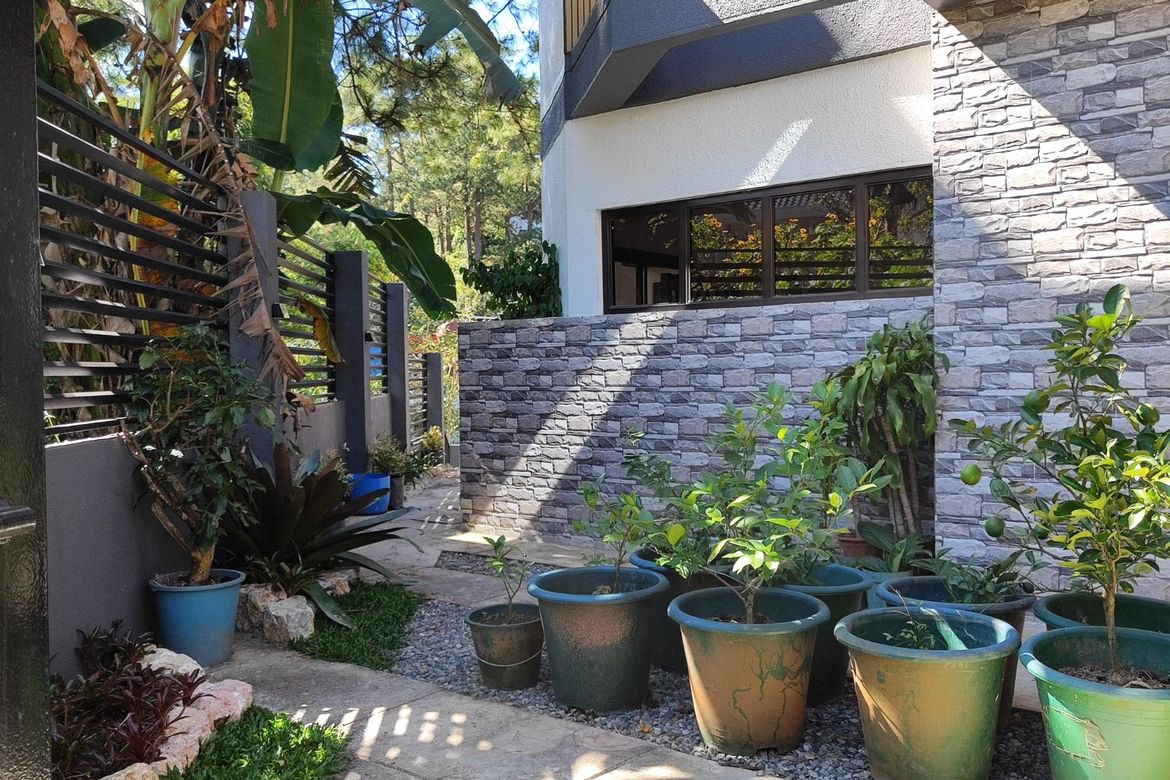 7 Bedroom House for Sale in Bakakeng North, Baguio, Benguet – photo 2