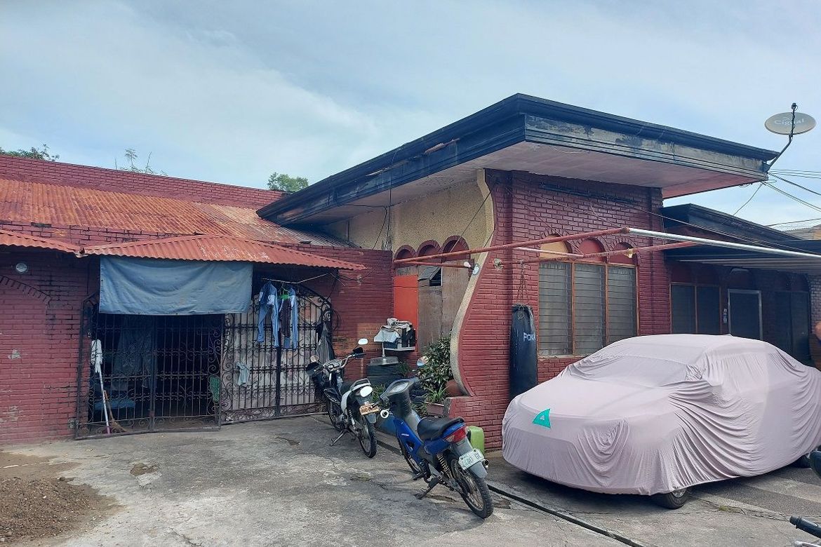 7 Bedroom House for Sale in Banilad, Bacong, Negros Oriental – photo 2