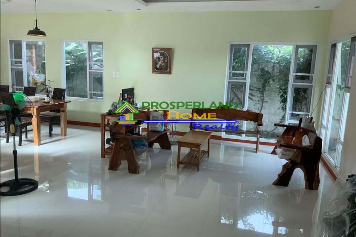 7 Bedroom House for Sale in Barangay 62-A, Cavite City, Cavite – photo 3