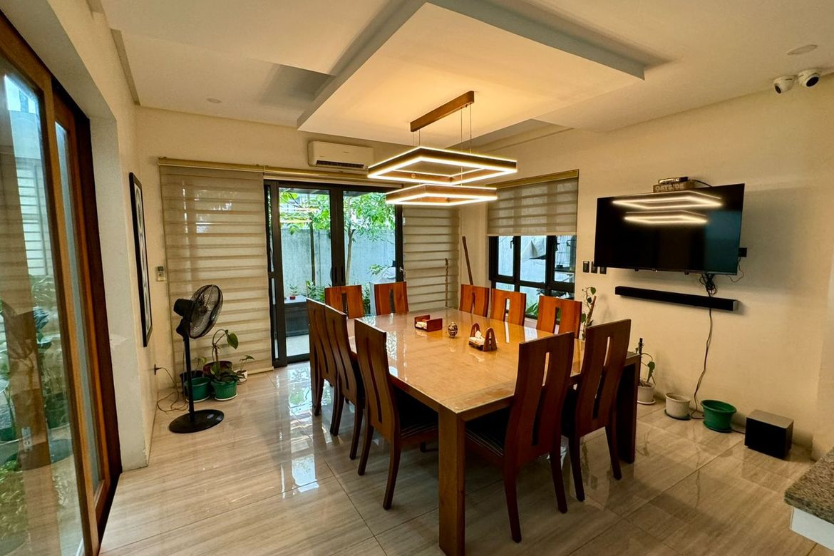 7 Bedroom House for Sale in Batasan Hills, Quezon City, Metro Manila – photo 3