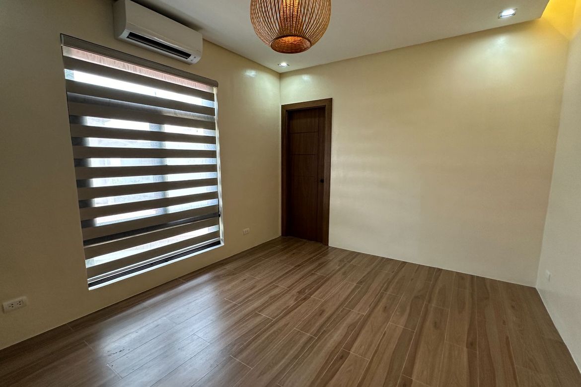 7 Bedroom House for Sale in BF Homes, Parañaque, Metro Manila – photo 7