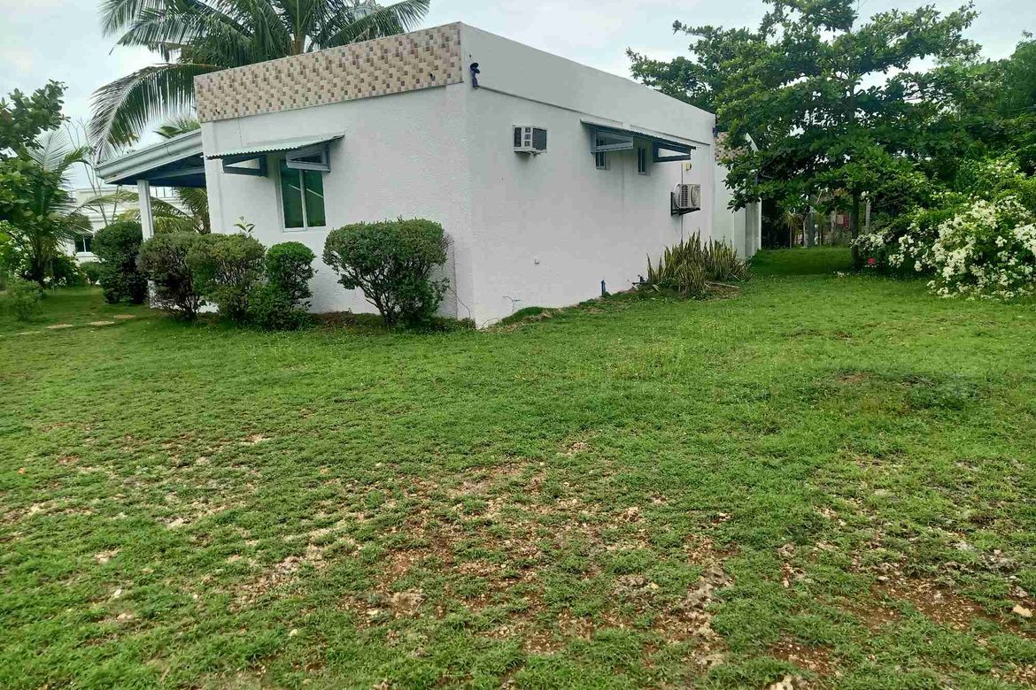 7 Bedroom House for Sale in Candaping B, Maria, Siquijor