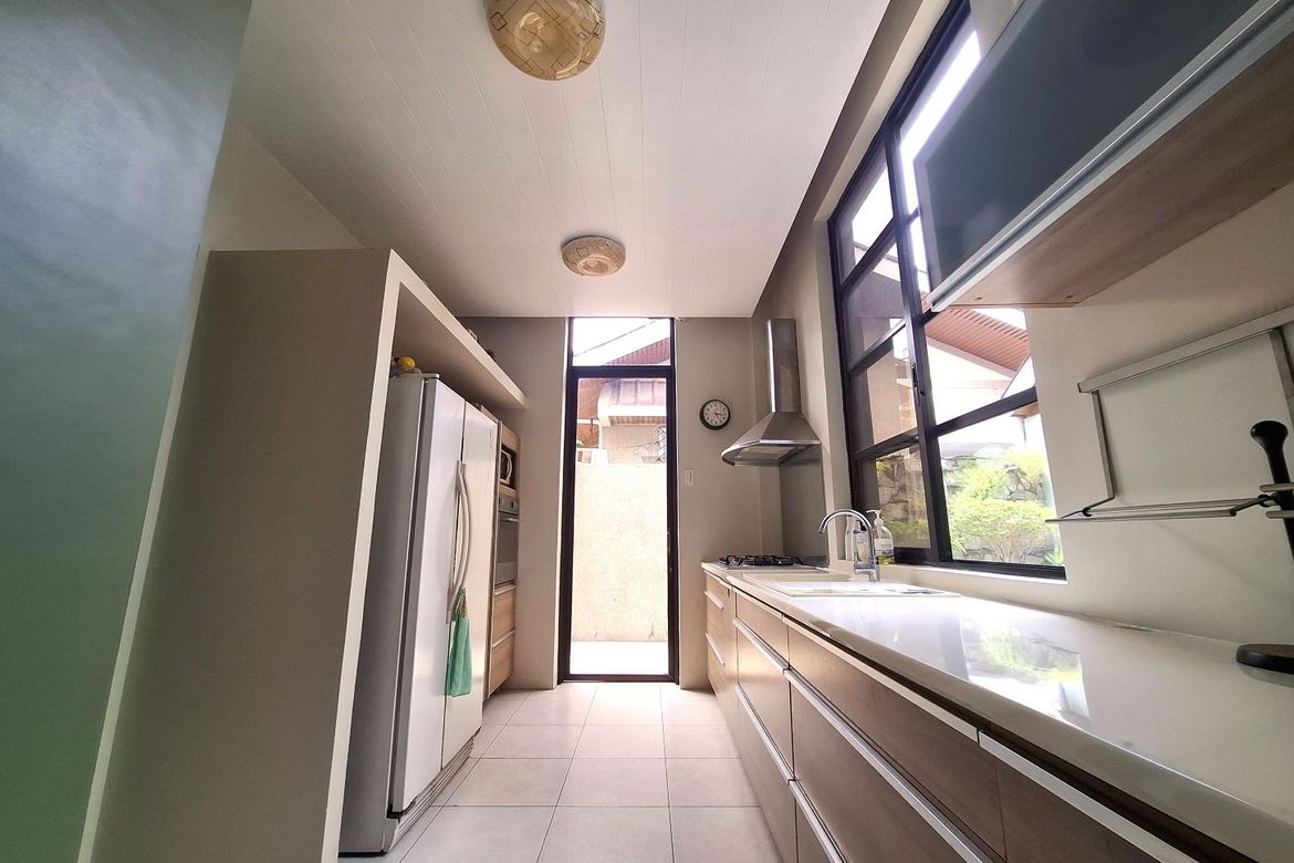 7 Bedroom House for Sale in Casuntingan, Mandaue, Cebu – photo 7