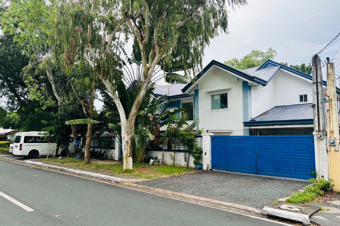 7 Bedroom House for Sale in Cupang, Muntinlupa, Metro Manila