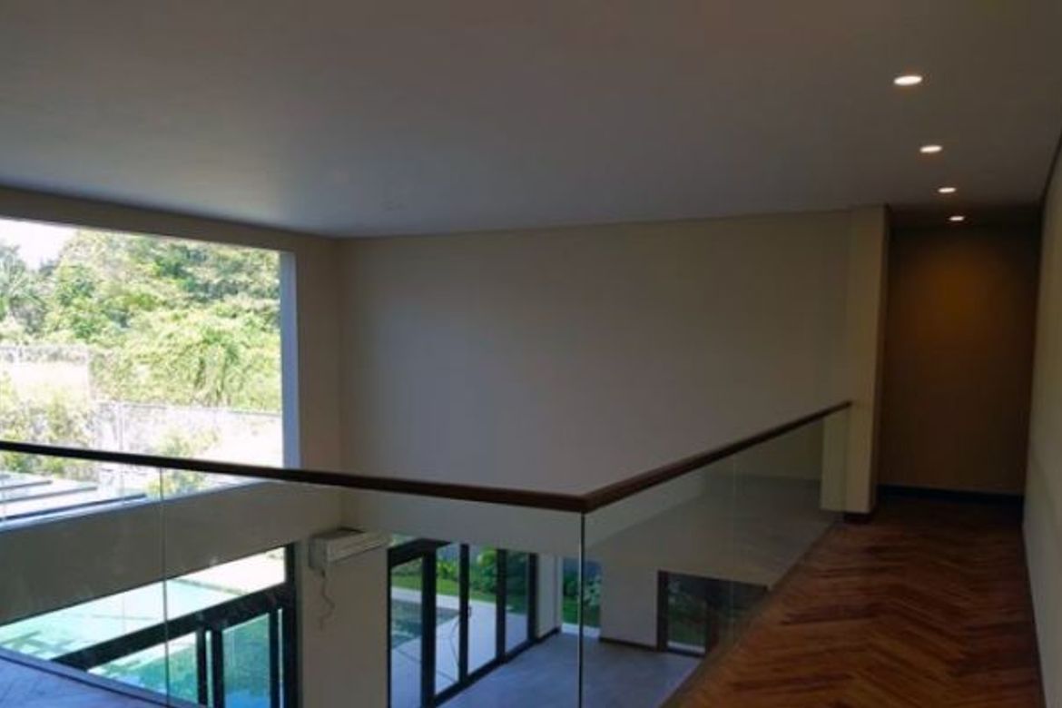 7 Bedroom House for Sale in Dasmariñas Village, Dasmariñas North, Makati, Metro Manila near MRT-3 Magallanes