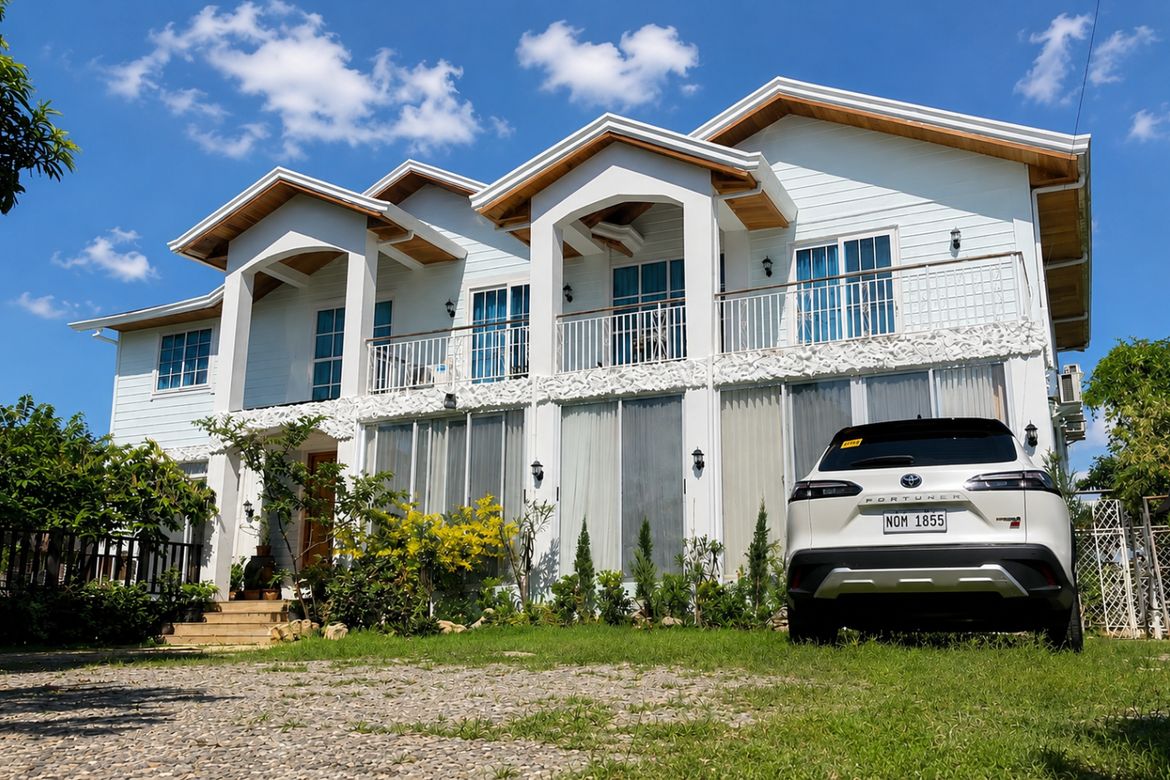 7 Bedroom House for Sale in Lingsat, San Fernando, La Union