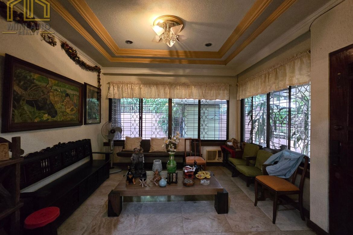 7 Bedroom House for Sale in Loyola Heights, Quezon City, Metro Manila near LRT-2 Katipunan – photo 8