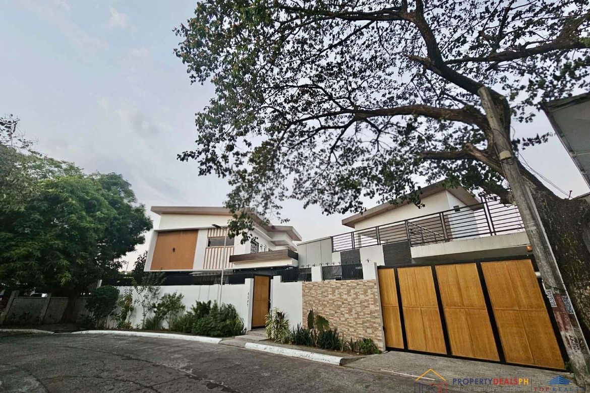 7 Bedroom House for Sale in Marcelo Green Village, Parañaque, Metro Manila – photo 4