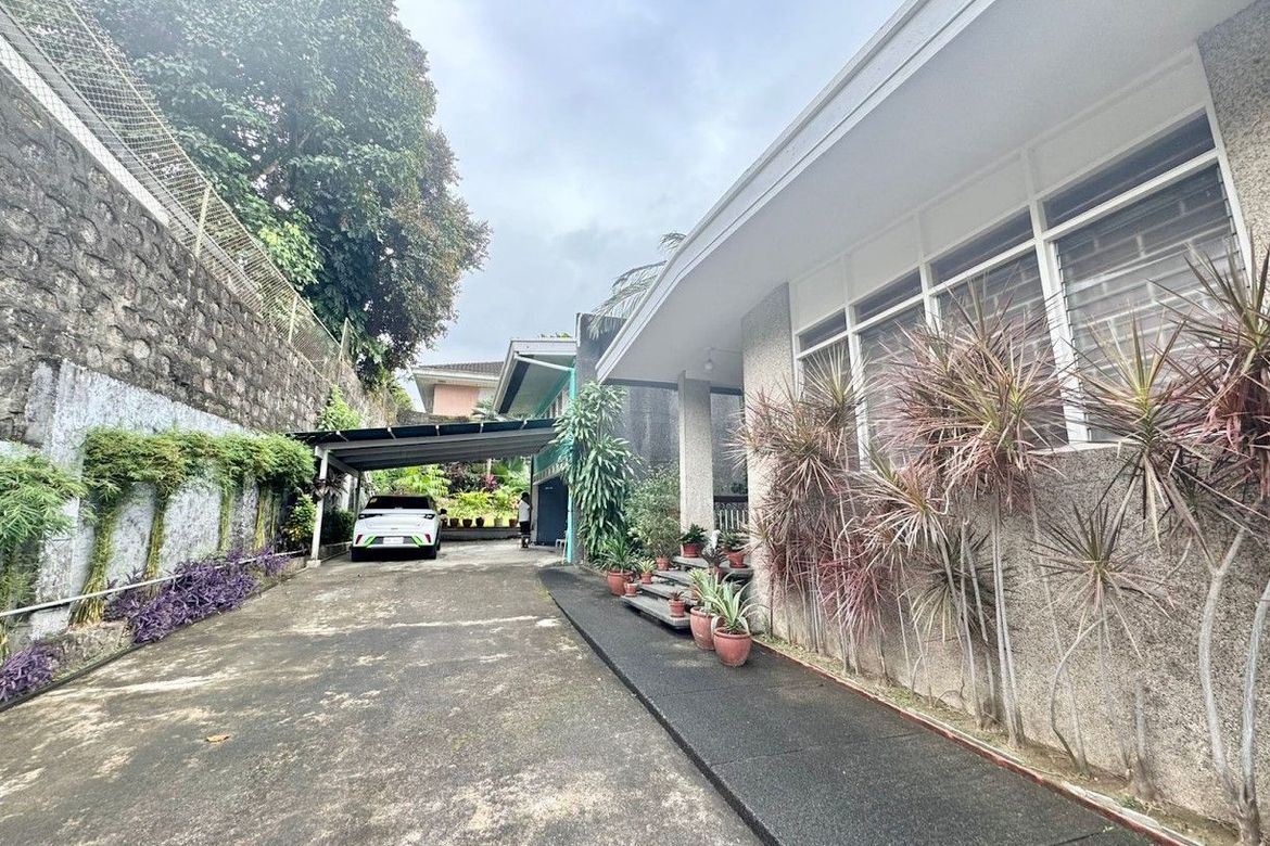 7 Bedroom House for Sale in Mariana, Quezon City, Metro Manila near LRT-2 Gilmore – photo 6