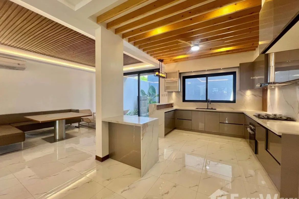 7 Bedroom House for Sale in Moonwalk, Parañaque, Metro Manila – photo 4
