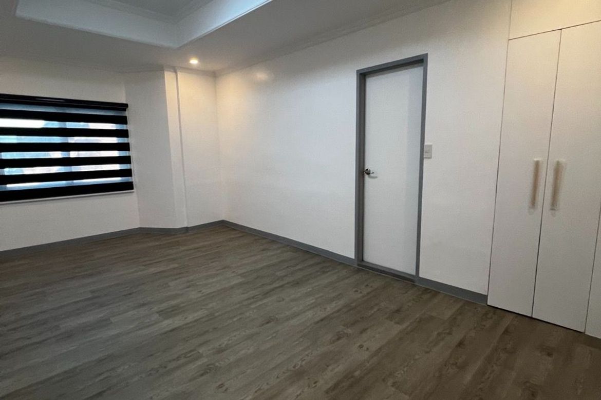 7 Bedroom House for Sale in Moonwalk, Parañaque, Metro Manila – photo 8