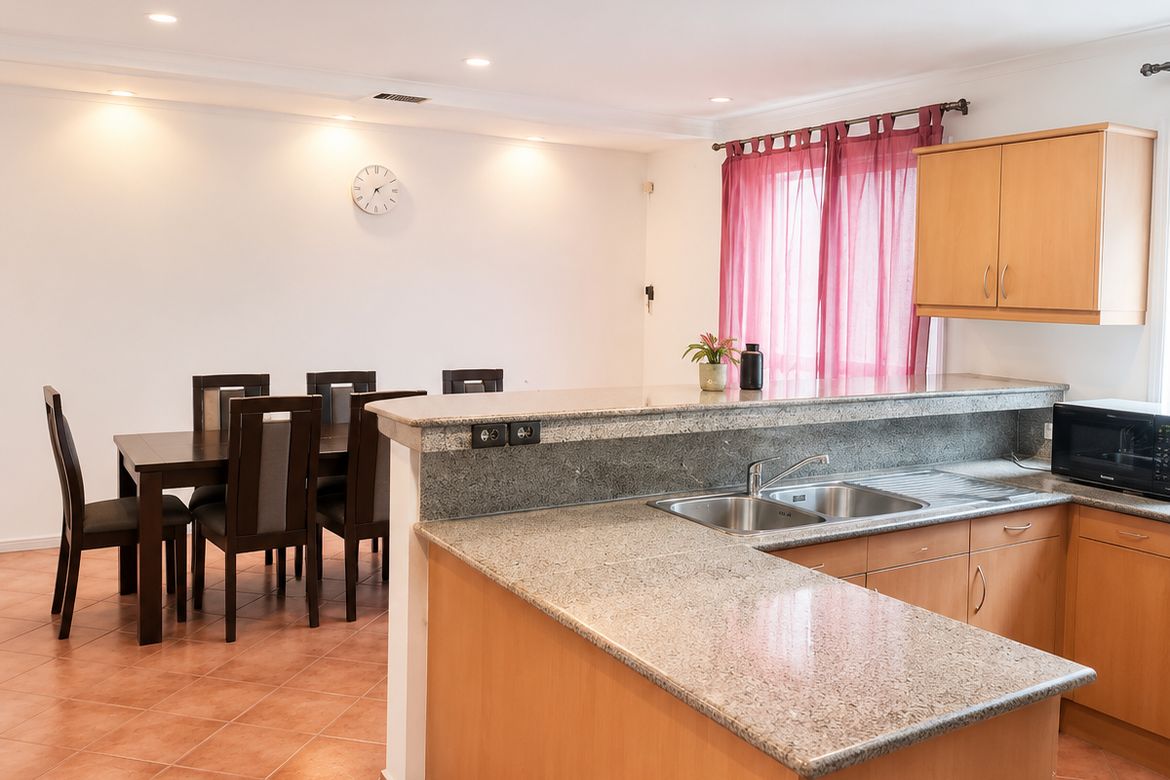 7 Bedroom House for Sale in Olympia, Makati, Metro Manila – photo 7