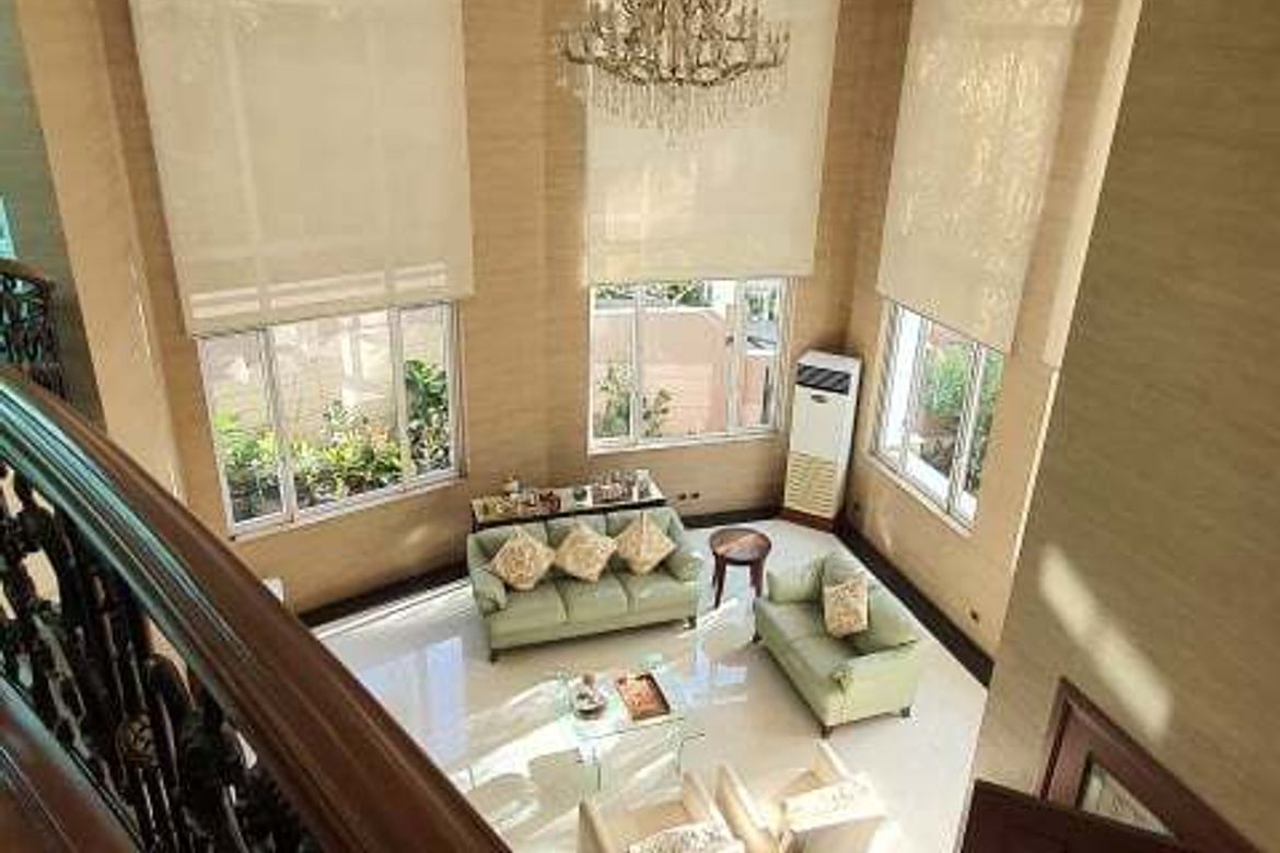 7 Bedroom House for Sale in Pansol, Quezon City, Metro Manila – photo 2